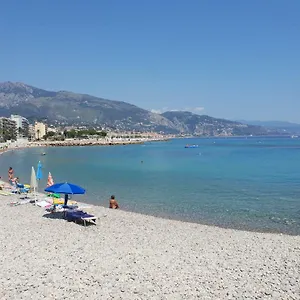  Appartamento Beautiful Near Sea